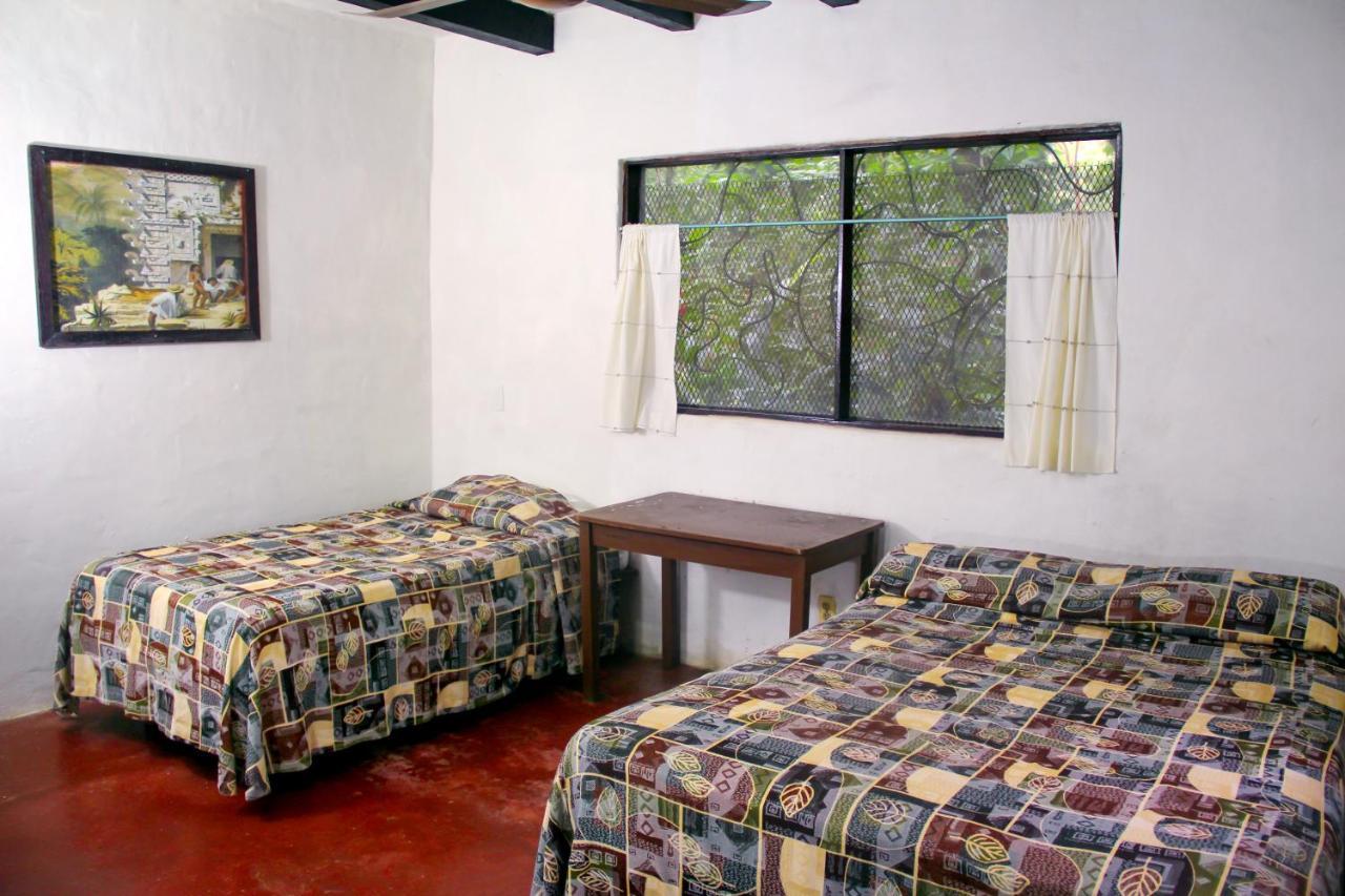 Chatos Cabanas El Panchan Palenque Esterno foto